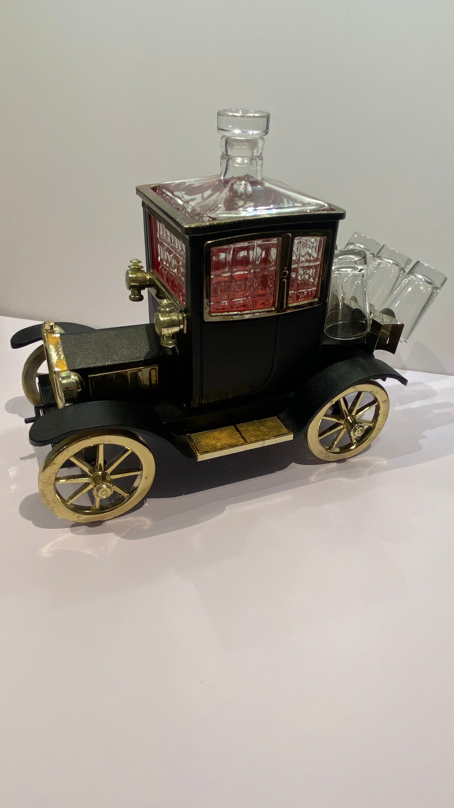 VINTAGE CAR DECANTER WITH SHOT GLASS AND HOLDER