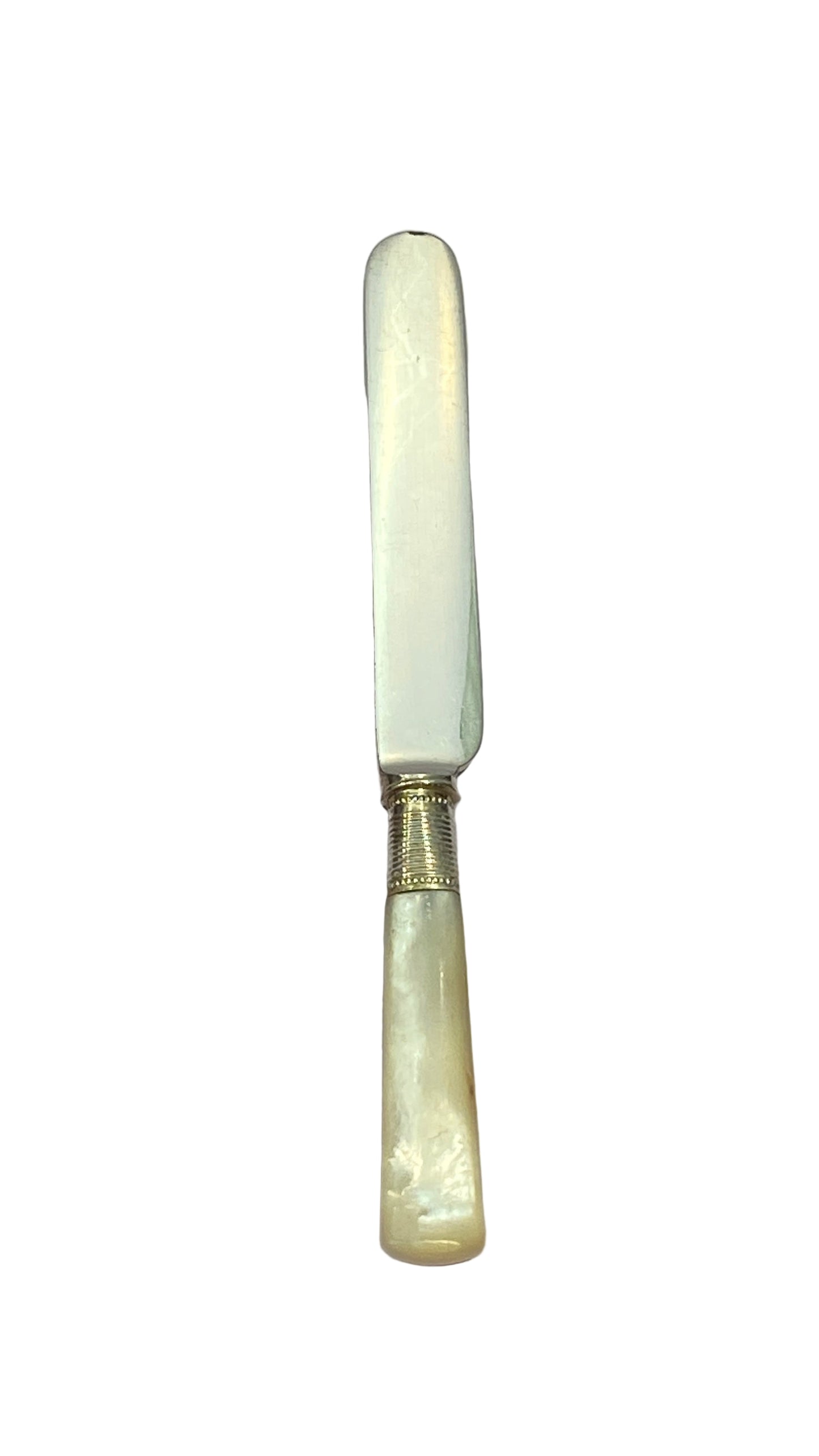VINTAGE CANTEEN OF 24 SILVER PLATED AND MOTHER OF PEARL DESSERT KNIVES AND FORKS (MOP-60X)