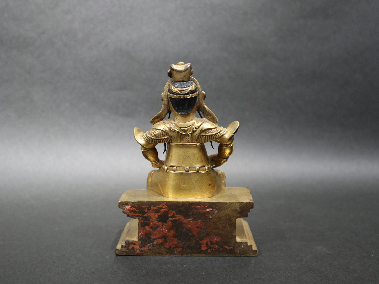 A Gilt-Bronze Figure of A Seated Guandi, Qing Dynasty